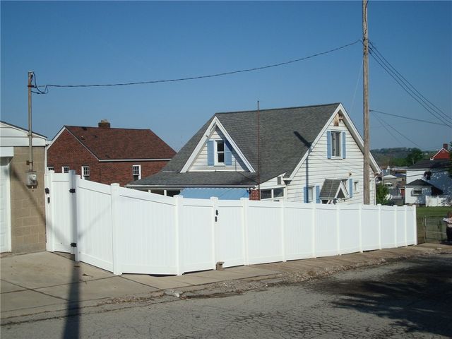133 Mifflin St, Whitaker, PA 15120