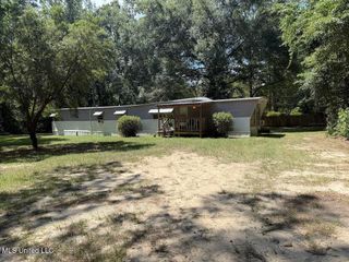 327 Flint Creek Road, Wiggins, MS 39577