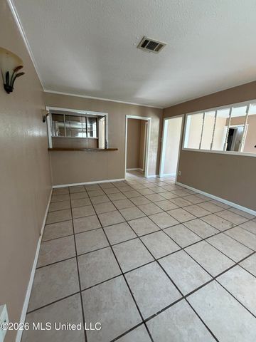 2205 University Street, Gautier, MS 39553