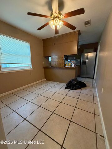 2205 University Street, Gautier, MS 39553