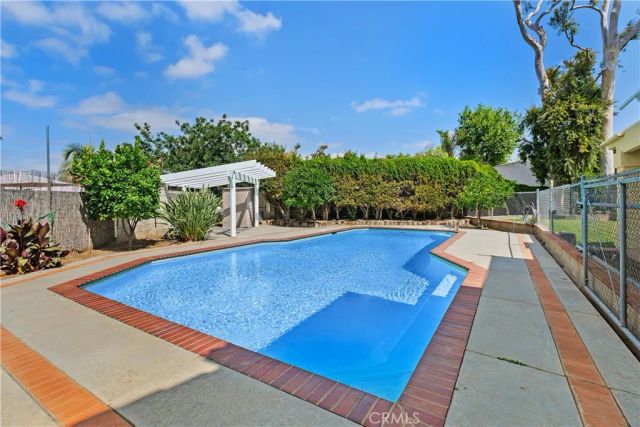 8405 Eastbrook Court, Riverside, CA 92504