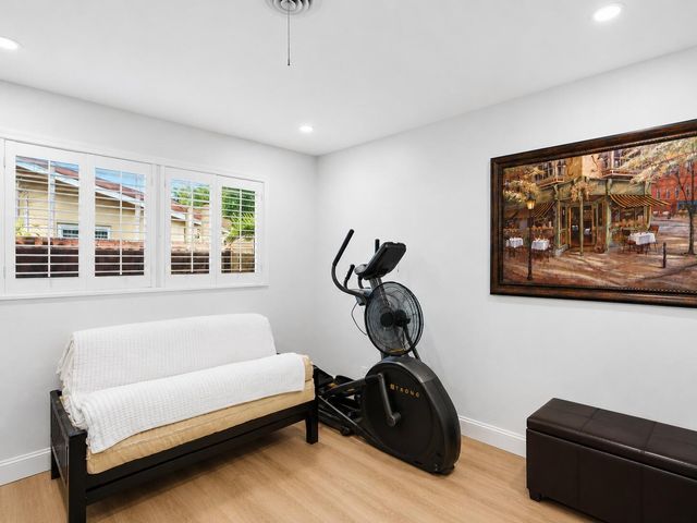 2010 NE 59th Place, Fort Lauderdale, FL 33308