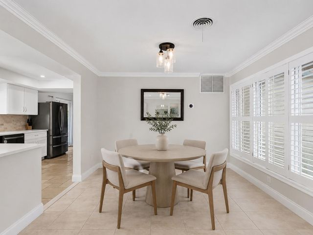 2010 NE 59th Place, Fort Lauderdale, FL 33308