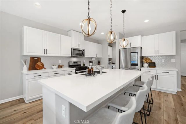 36219 Sunset Ridge Court, Wildomar, CA 92595