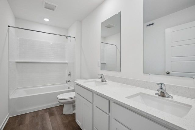 7076 Fair Oaks ROAD, Mount Pleasant, WI 53403