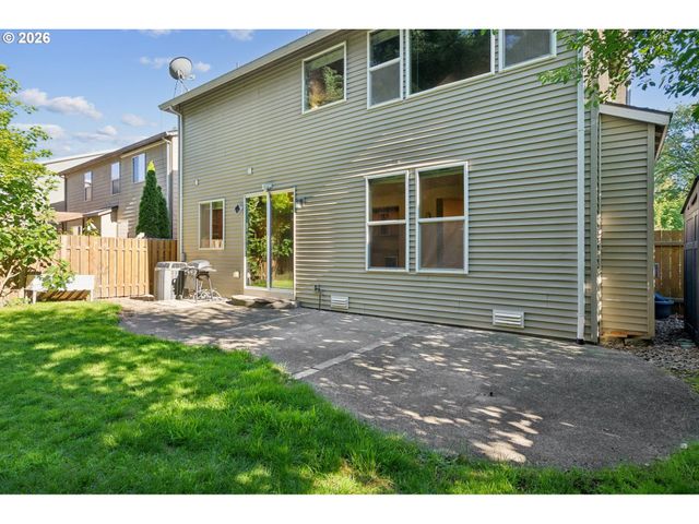 5653 Sw LEE St, Tualatin, OR 97062