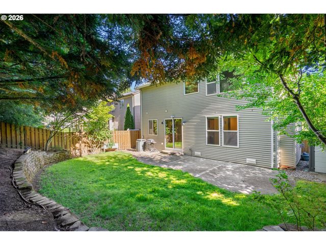 5653 Sw LEE St, Tualatin, OR 97062