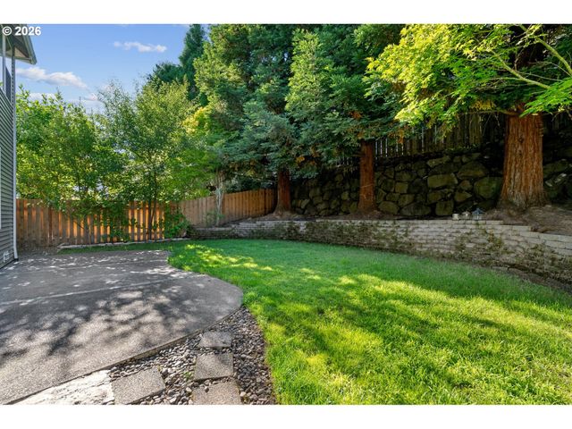 5653 Sw LEE St, Tualatin, OR 97062