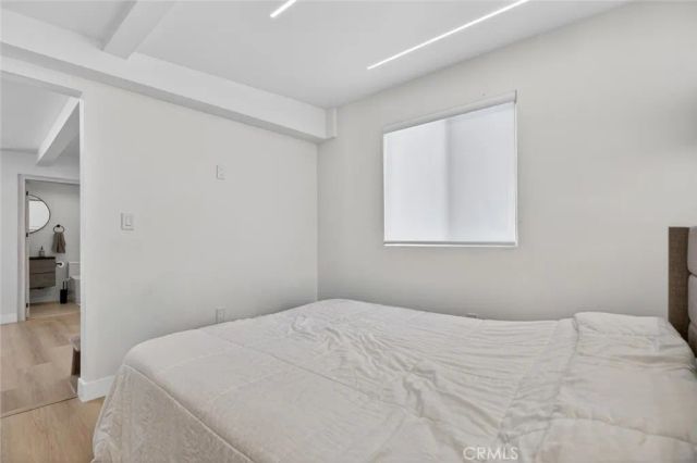 10804 Paso Robles, Granada Hills, CA 91344