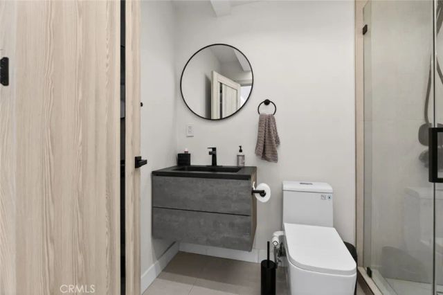 10804 Paso Robles, Granada Hills, CA 91344