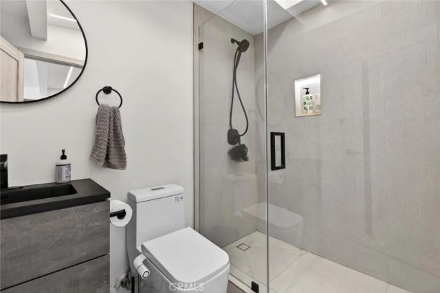 10804 Paso Robles, Granada Hills, CA 91344