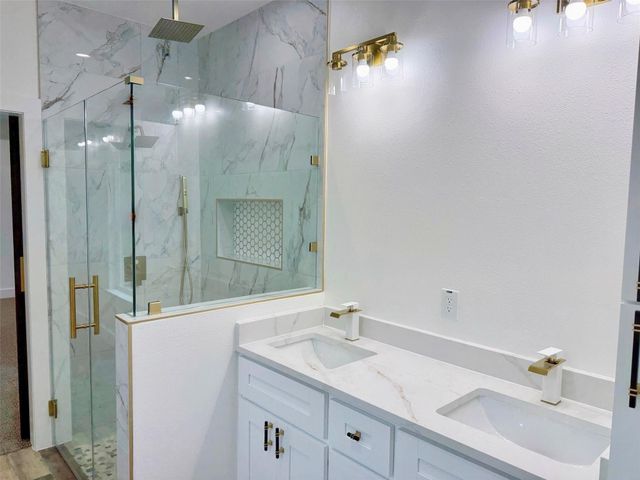 410 Coast Loop, Trinity, TX 75862