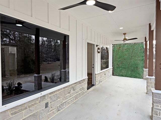 410 Coast Loop, Trinity, TX 75862