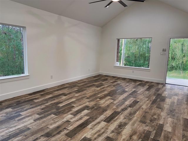 410 Coast Loop, Trinity, TX 75862