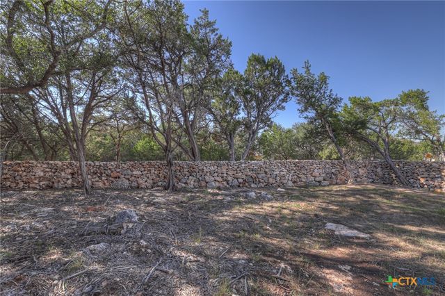 118 Crazy Cross Road, Wimberley, TX 78676
