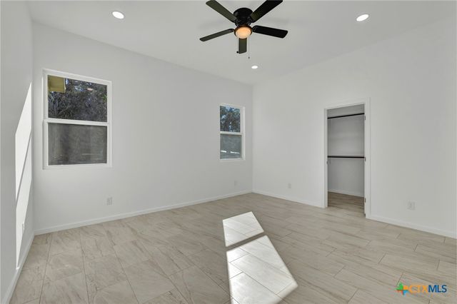 118 Crazy Cross Road, Wimberley, TX 78676