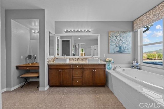 25620 Spicewood, Corona, CA 92883