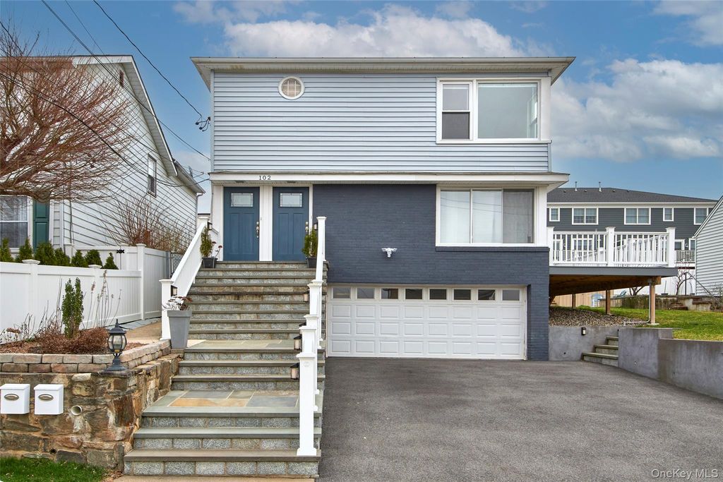 102 Lincoln Avenue E, West Harrison, NY 10604