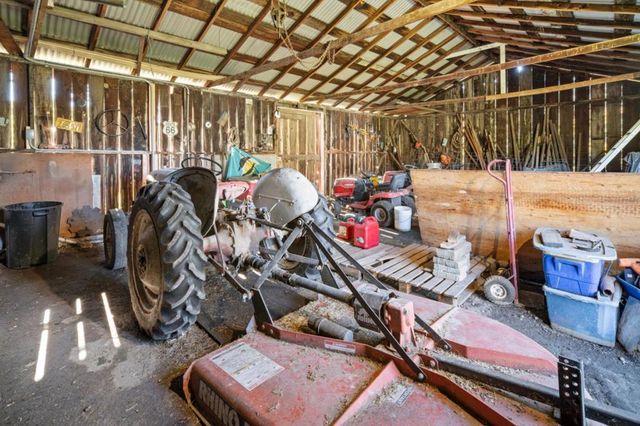 225 Dunbarton Road, Aromas, CA 95004