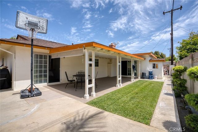 5336 W Wisteria, Santa Ana, CA 92704