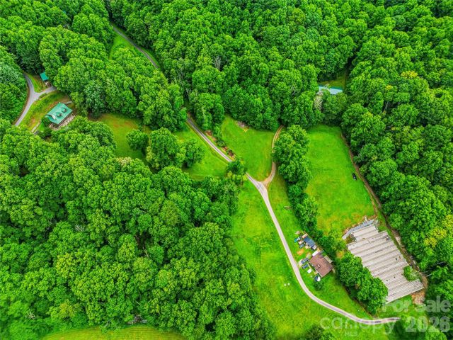 961 Wilson Branch Road, Mars Hill, NC 28754