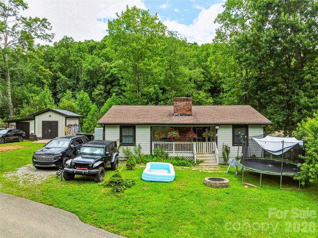 961 Wilson Branch Road, Mars Hill, NC 28754