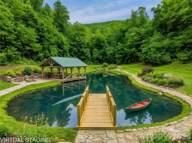 961 Wilson Branch Road, Mars Hill, NC 28754
