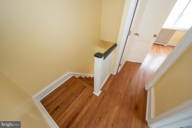 575 TIMBERLAKE RD, Upper Darby, PA 19082