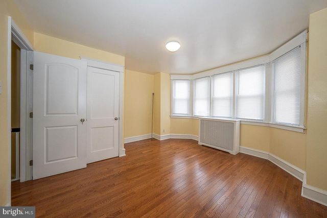 575 TIMBERLAKE RD, Upper Darby, PA 19082
