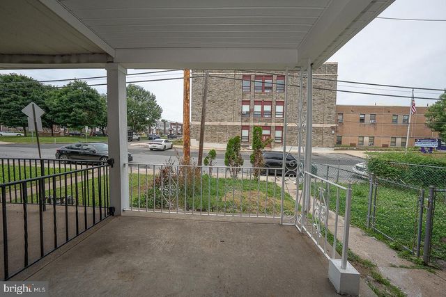 575 TIMBERLAKE RD, Upper Darby, PA 19082