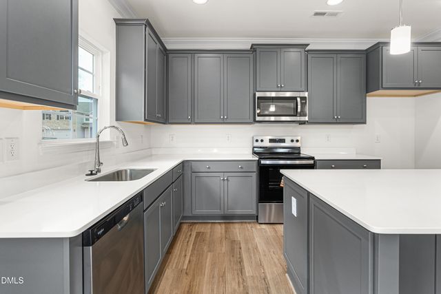 1938 Darrell Drive 11, Graham, NC 27253