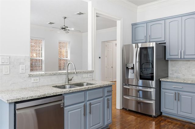 3207 Holly Shores Drive, Houston, TX 77042
