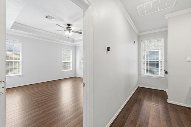 3207 Holly Shores Drive, Houston, TX 77042