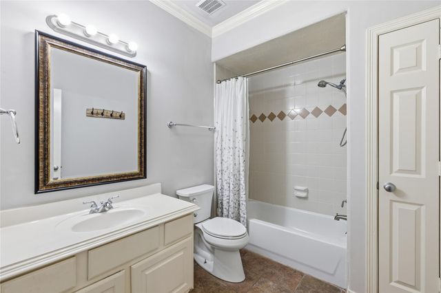 3207 Holly Shores Drive, Houston, TX 77042