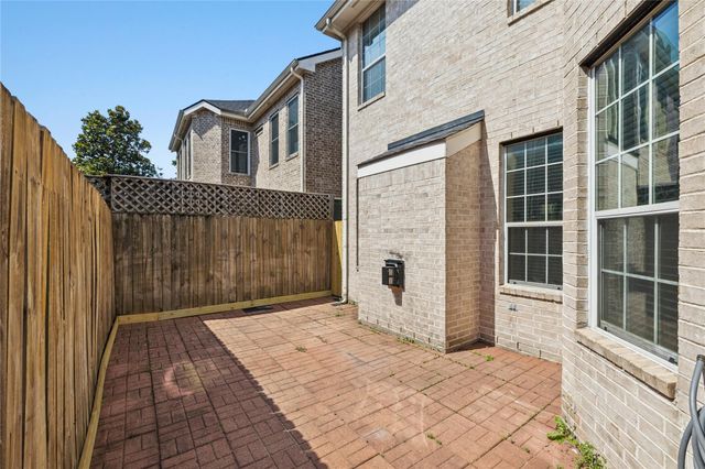 3207 Holly Shores Drive, Houston, TX 77042