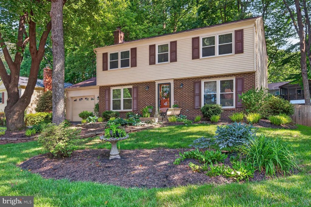 12714 LONGLEAF LN, Herndon, VA 20170