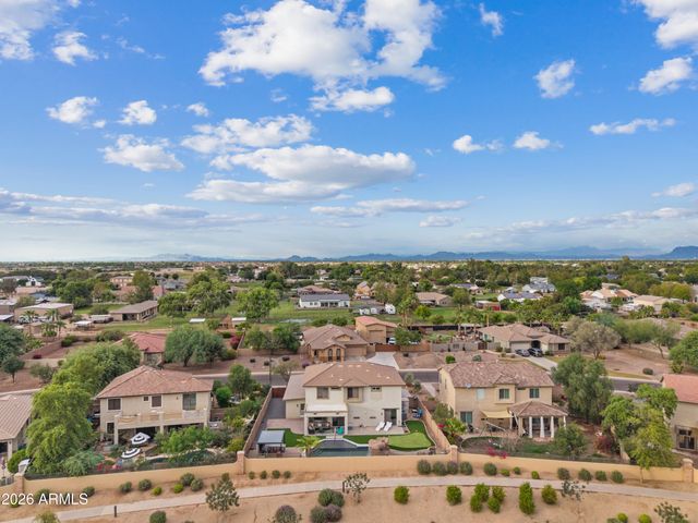 3759 E POWELL Way, Gilbert, AZ 85298