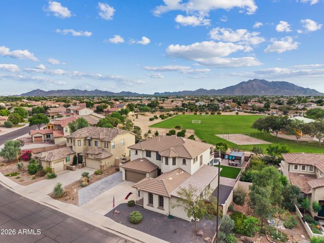 3759 E POWELL Way, Gilbert, AZ 85298