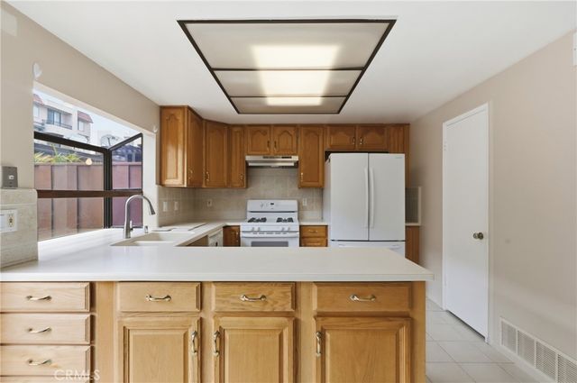 2242 Stonewood Court, San Pedro, CA 90732