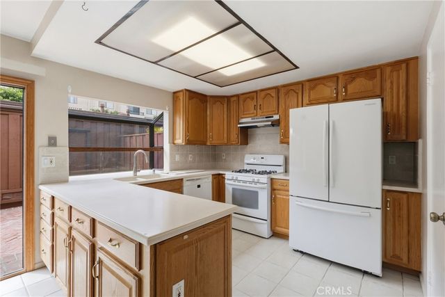 2242 Stonewood Court, San Pedro, CA 90732