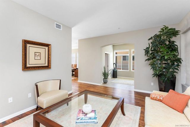 301 Mission Ave 601, Oceanside, CA 92054