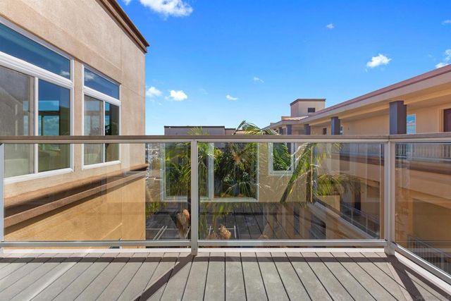 301 Mission Ave 601, Oceanside, CA 92054