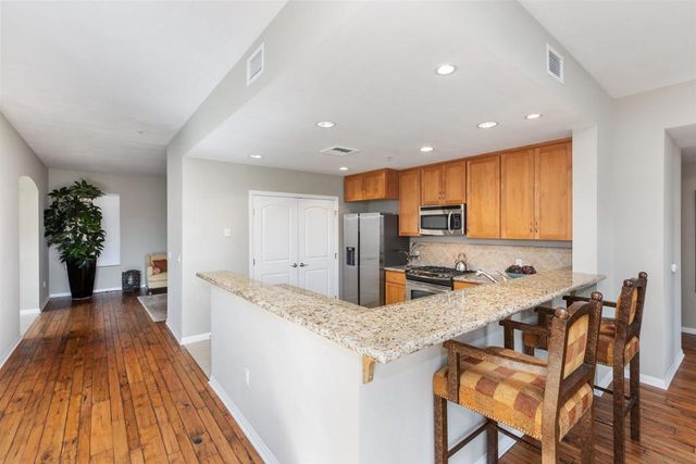 301 Mission Ave 601, Oceanside, CA 92054