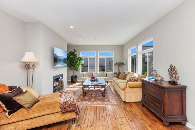 301 Mission Ave 601, Oceanside, CA 92054