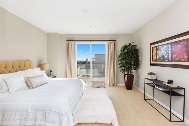 301 Mission Ave 601, Oceanside, CA 92054