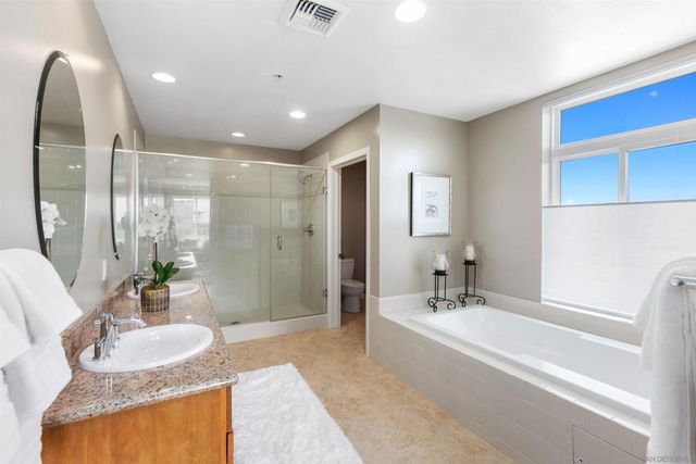 301 Mission Ave 601, Oceanside, CA 92054