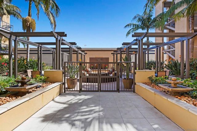 301 Mission Ave 601, Oceanside, CA 92054