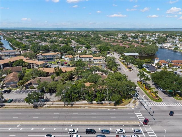 6345 NEWTOWN CIRCLE 45B2, Tampa, FL 33615