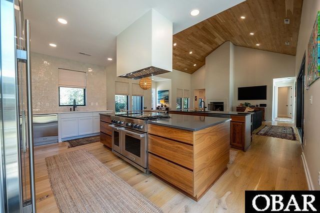 313 Hillcrest Drive Lot 1, Southern Shores, NC 27949