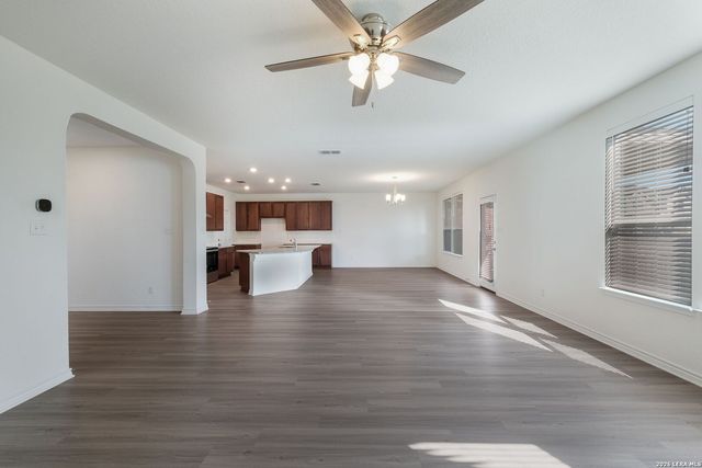 22370 Escalante Run, San Antonio, TX 78261